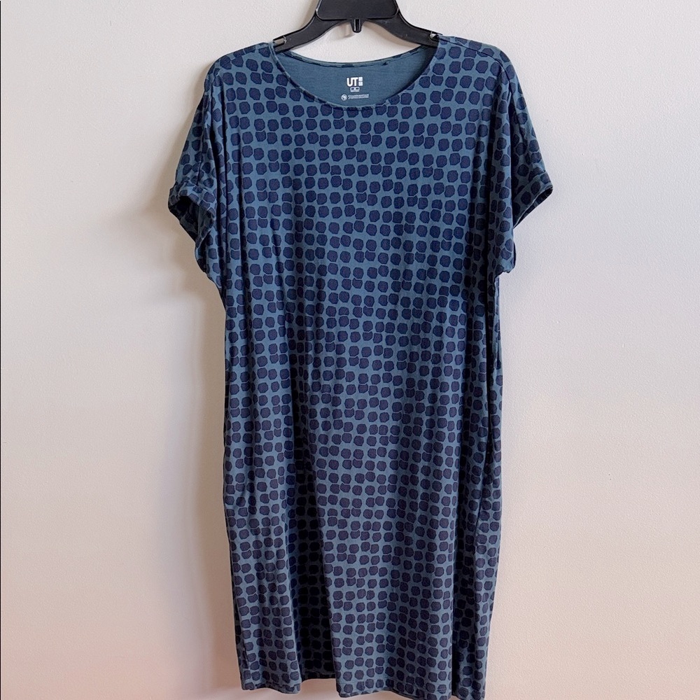 Uniqlo UT Scandinavian Pattern Collection Blue Dot Dress